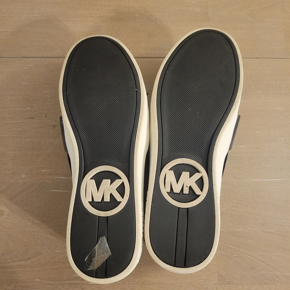 Michael Kors Willa Suede Leather Slip On Sneakers Sz 8 - Picture 9 of 10